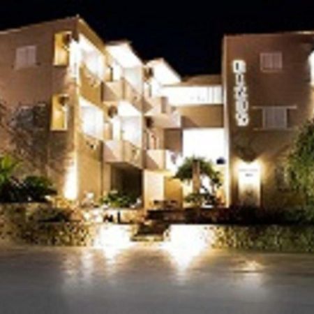 Rizos Bay Sarakiniko Hotel Sarakiniko  Exterior foto