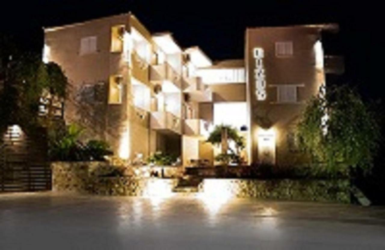 Rizos Bay Sarakiniko Hotel Sarakiniko  Exterior foto